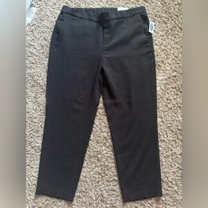 Old Navy Women's Black Straight Leg Pants